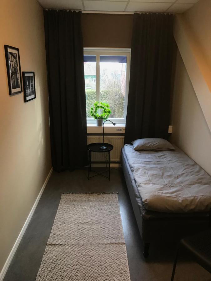 De La Gardie Park Vandrarhem Hostel Lidköping Eksteriør bilde
