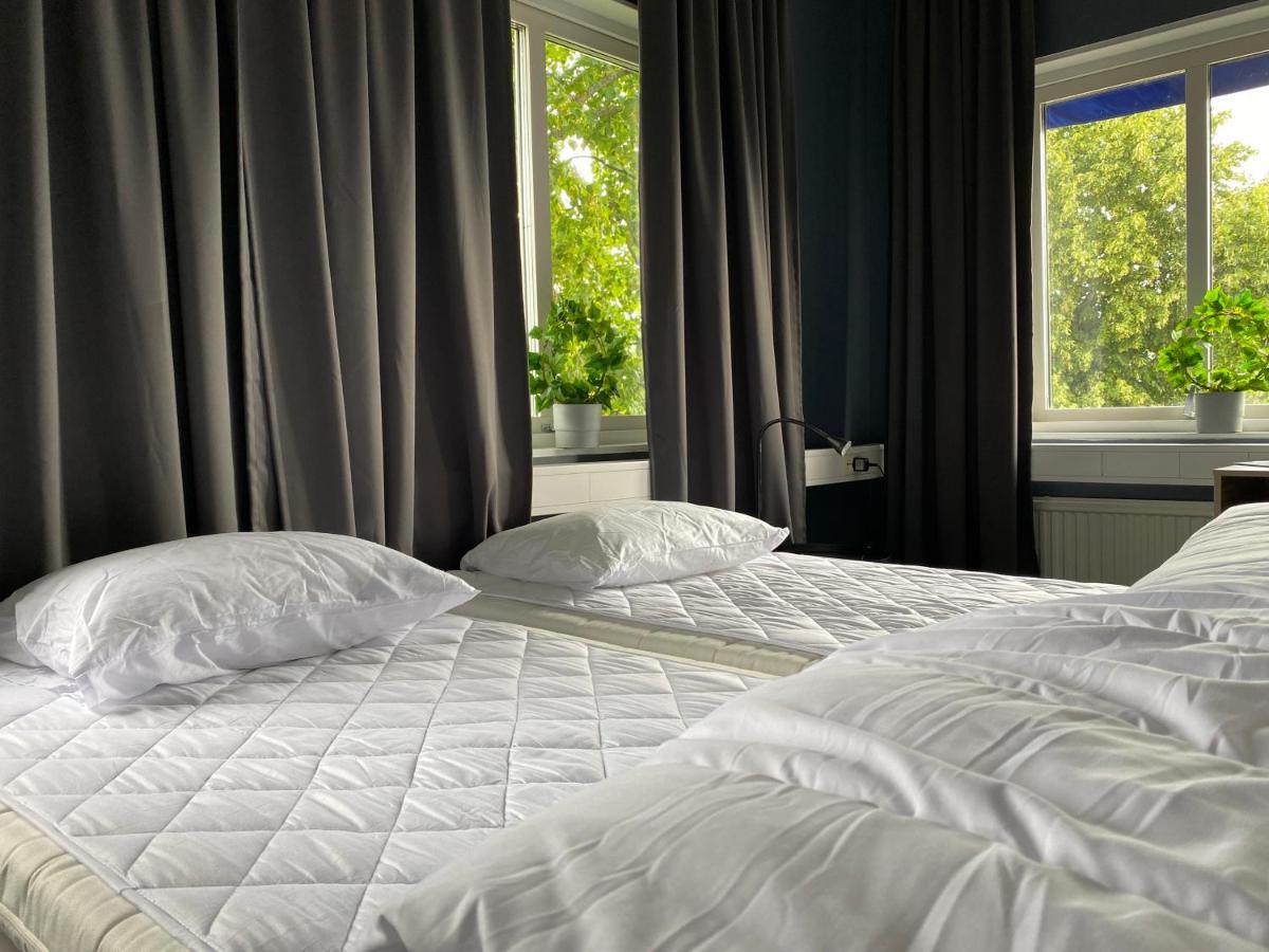 De La Gardie Park Vandrarhem Hostel Lidköping Eksteriør bilde